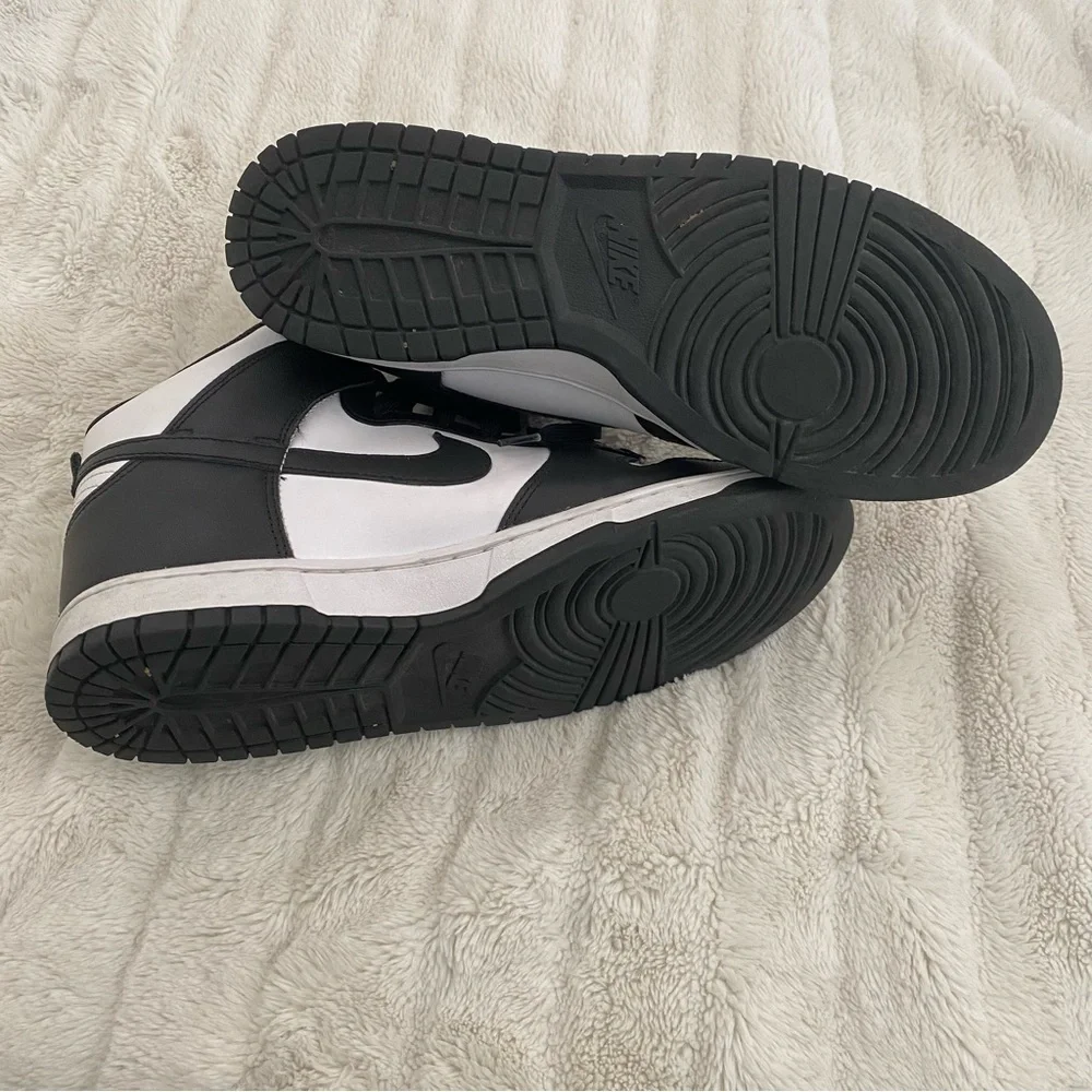 Nike Dunk High Retros Men's Black and White Sneakers Size 12